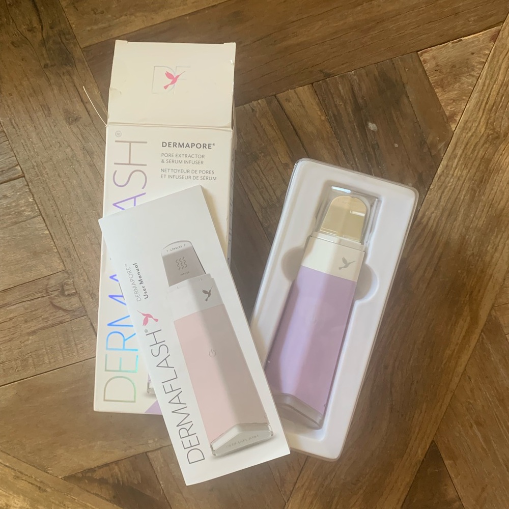 New, In Box Lavender Pore Extractor & Serum Infuser - Picture 3 of 6